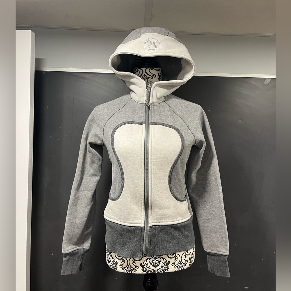 ⭐️Lululemon Scuba 114
